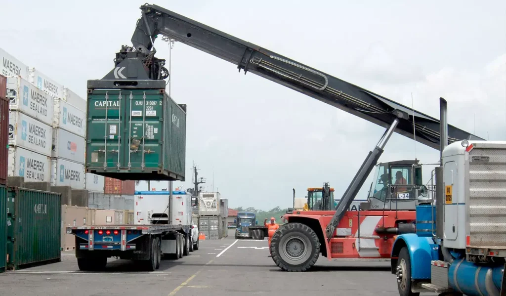 BAJA DE ARANCELES PARA IMPORTACION DE CELULARES